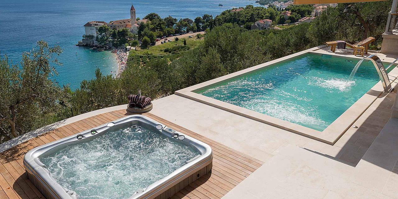 Bol Summer House