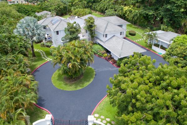 Sandy Lane Estate - Rose of Sharon