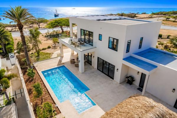 Sunset Cove LG Smith 528