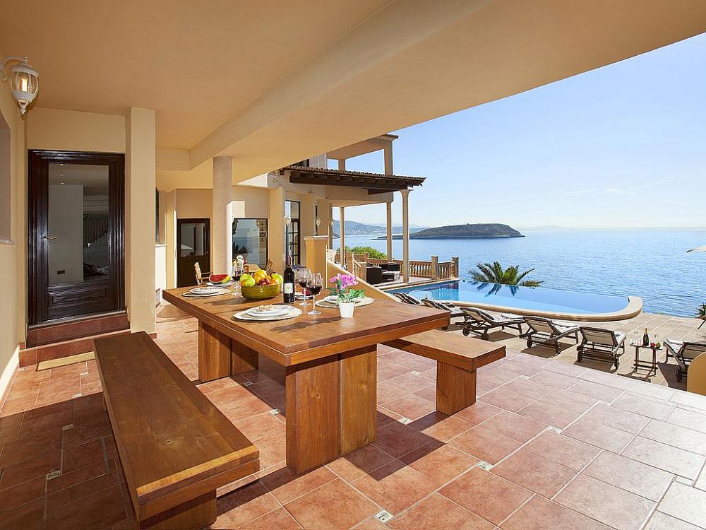 Villa Cala Vinyas Mallorca Cala Vinyas Mallorca - View from BBQ Area