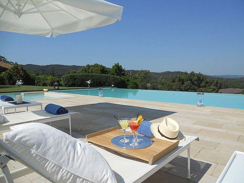 10 bedroom villa in Spain 10 bedroom villa in Spain