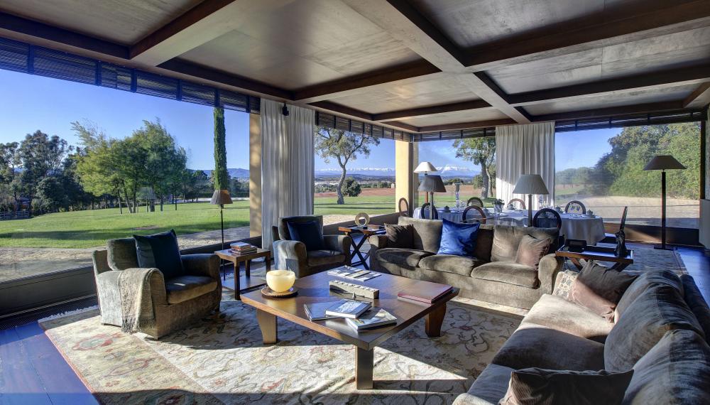 10 bedroom villa in Spain 10 bedroom villa in Spain