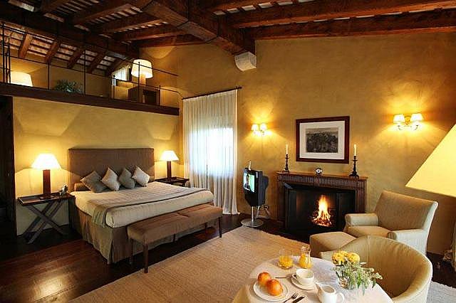 10 bedroom villa in Spain 10 bedroom villa in Spain