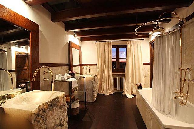 10 bedroom villa in Spain 10 bedroom villa in Spain