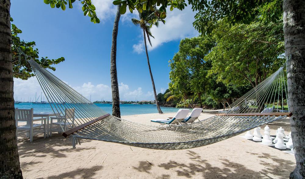 Calabash Grenada - Beach Hammock Calabash Grenada - Beach Hammock