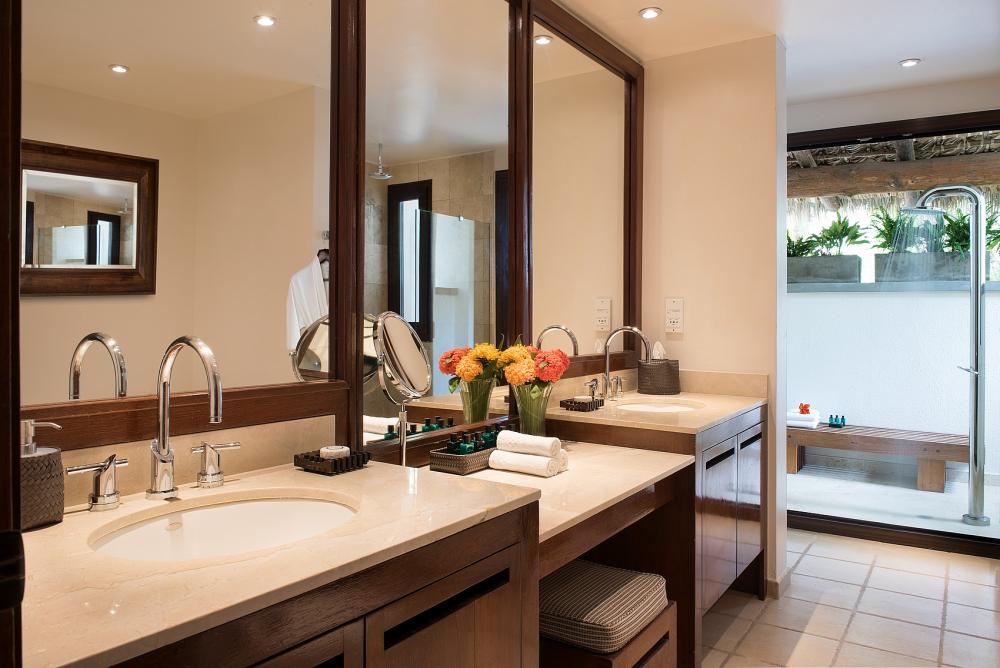 Paradise Beach, Nevis Paradise Beach, Nevis