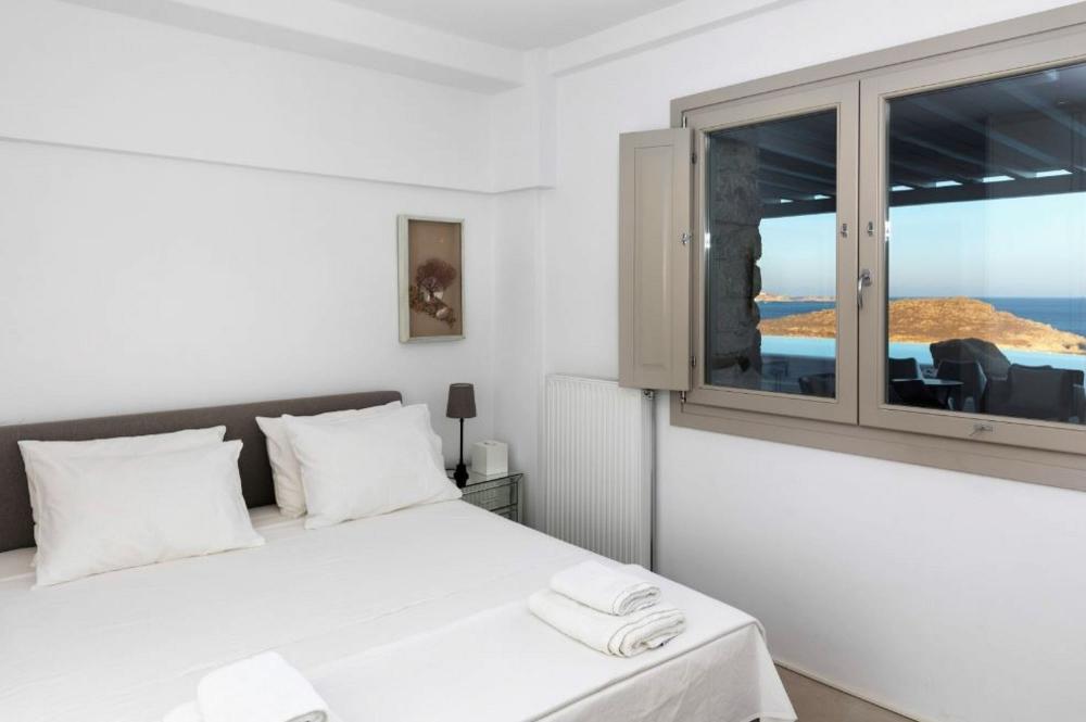 Villa Mandra Villa Mandra