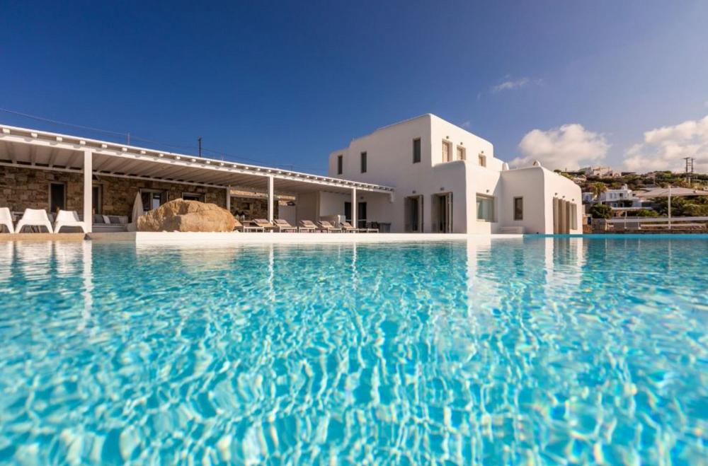 Villa Mandra Villa Mandra