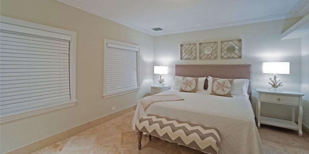 Coconut Walk, Grand Cayman Coconut Walk, Grand Cayman