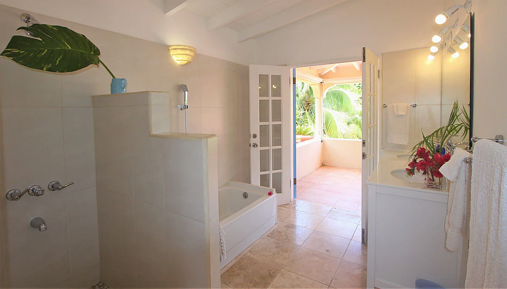 Bay House 6 bedroom villa in Antigua Bay House