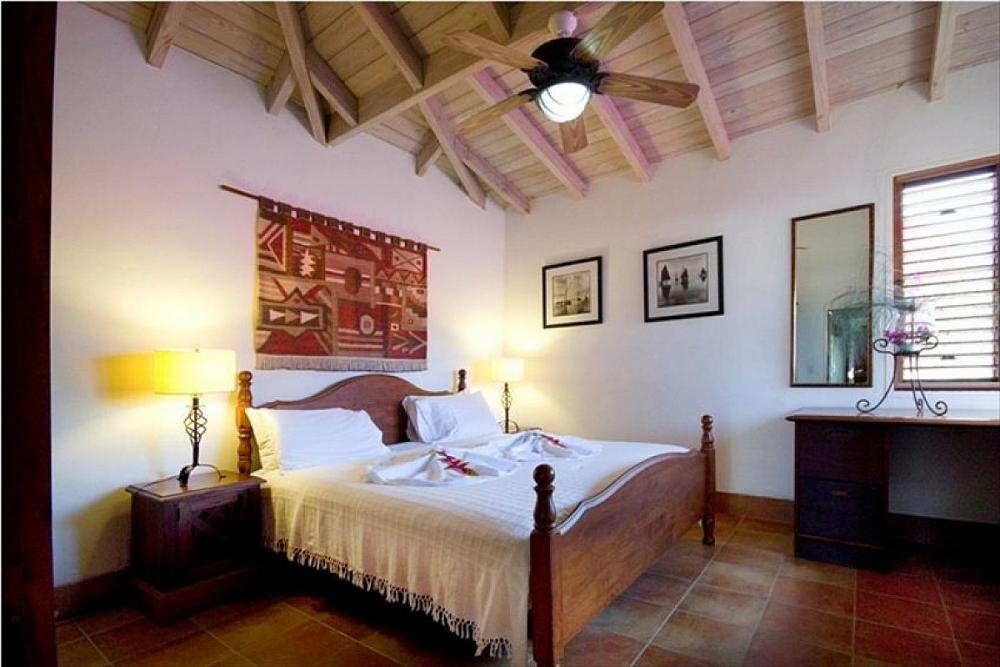 Antigua, 5 Bedroom Villa - The Carib House Antigua, 5 Bedroom Villa - The Carib House