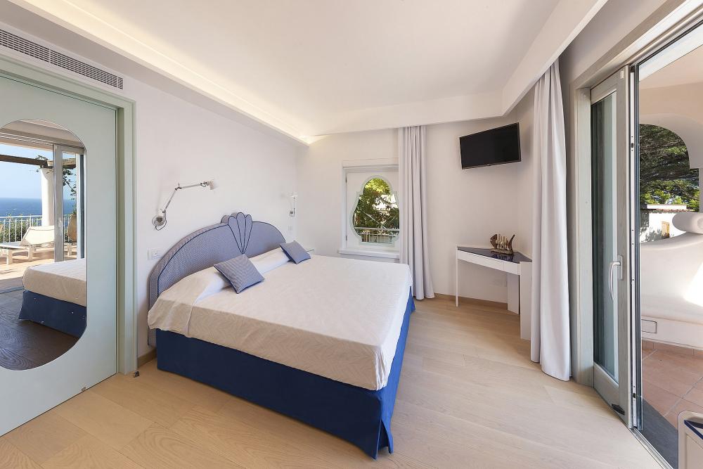 Marina del Cantone, Sorrento, Italy - 7 Bedroom Villa Marina Marina del Cantone, Sorrento, Italy - 7 Bedroom Villa Marina