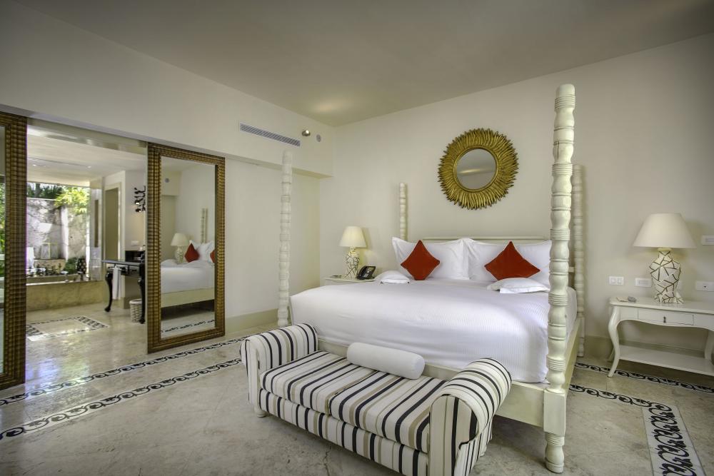 Eden Roc Cap Cana Boutique Suites, Villas & Beach Club Dominican Republic - 3 Bed Royale Villa Eden Roc Cap Cana Boutique Suites, Villas & Beach Club Dominican Republic