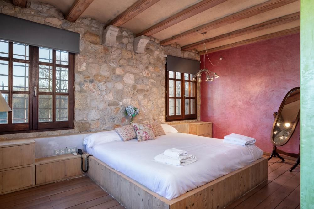 Mas Moli Petit - 8 bedroom villa in Spain Mas Moli Petit - 8 bedroom villa in Spain