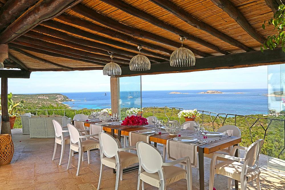 Villa Couvelle 6 bedroom villa with pool in Sardinia Villa Couvelle 6 bedroom villa with pool in Sardinia