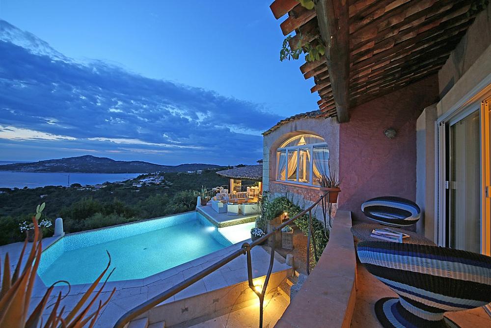 Villa Couvelle 6 bedroom villa with pool in Sardinia Villa Couvelle 6 bedroom villa with pool in Sardinia