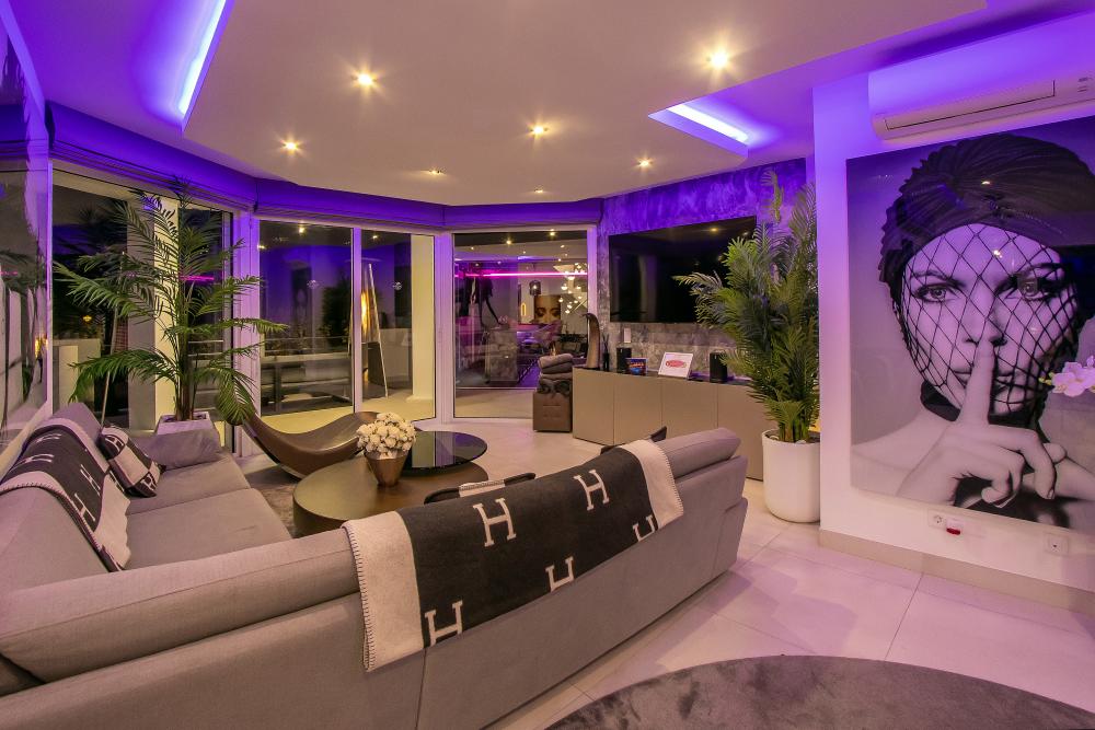 Casa Amore Casa Amore