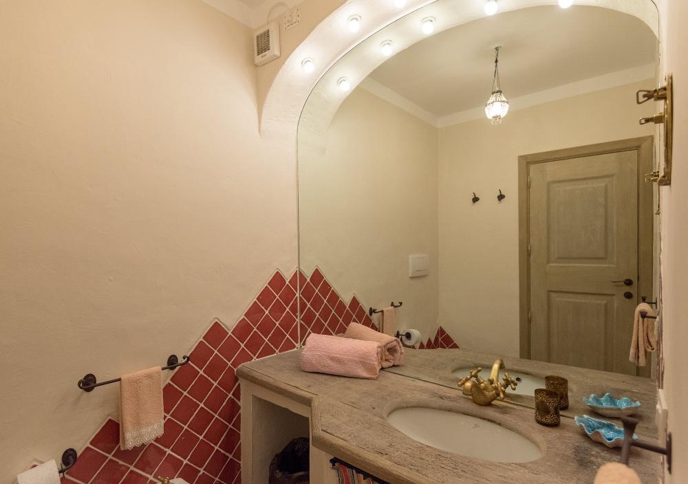 Sardinia, Italy - 6 Bedroom Villa Volpe Sardinia, Italy - 6 Bedroom Villa Volpe