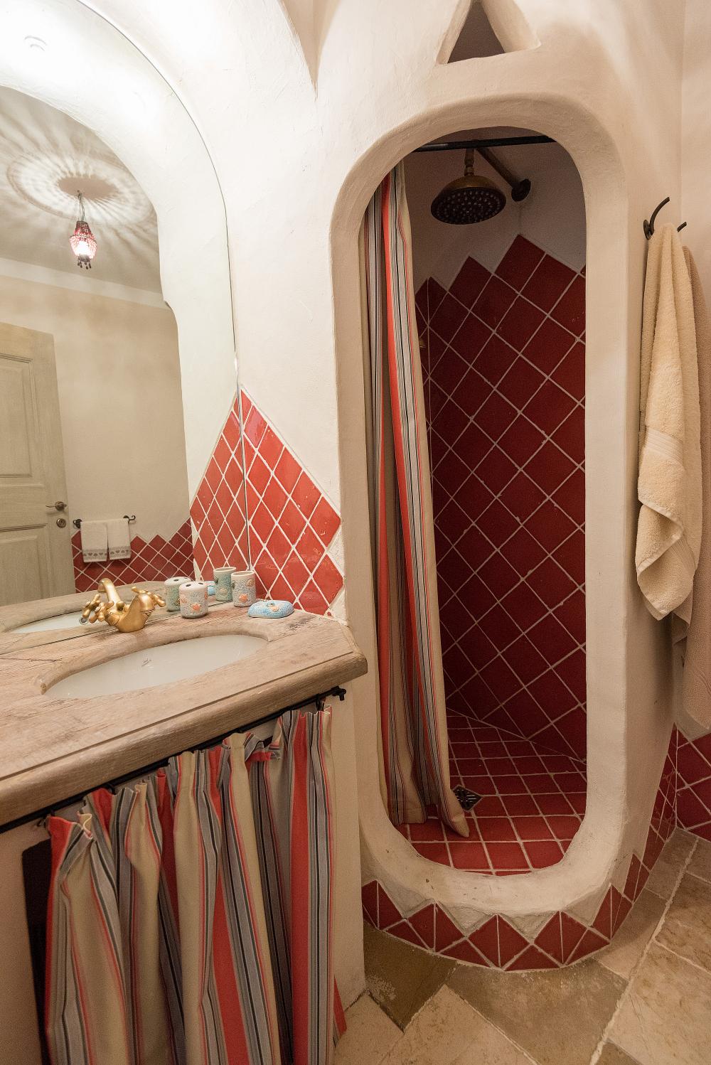 Sardinia, Italy - 6 Bedroom Villa Volpe Sardinia, Italy - 6 Bedroom Villa Volpe