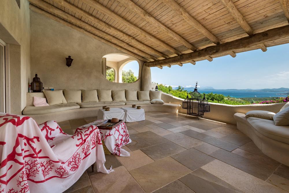 Sardinia, Italy - 6 Bedroom Villa Volpe Sardinia, Italy - 6 Bedroom Villa Volpe