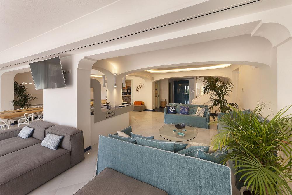 Marina del Cantone, Sorrento, Italy - 7 Bedroom Villa Marina Marina del Cantone, Sorrento, Italy - 7 Bedroom Villa Marina