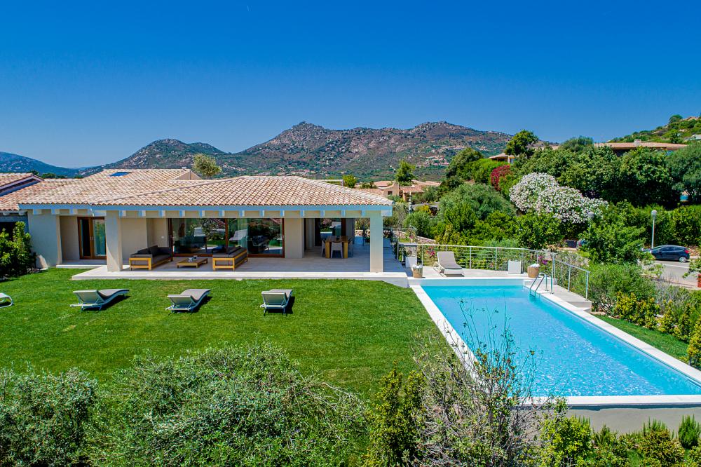Sardinia, Italy - 4 Bedroom Villa Aldia Sardinia, Italy - 4 Bedroom Villa Aldia