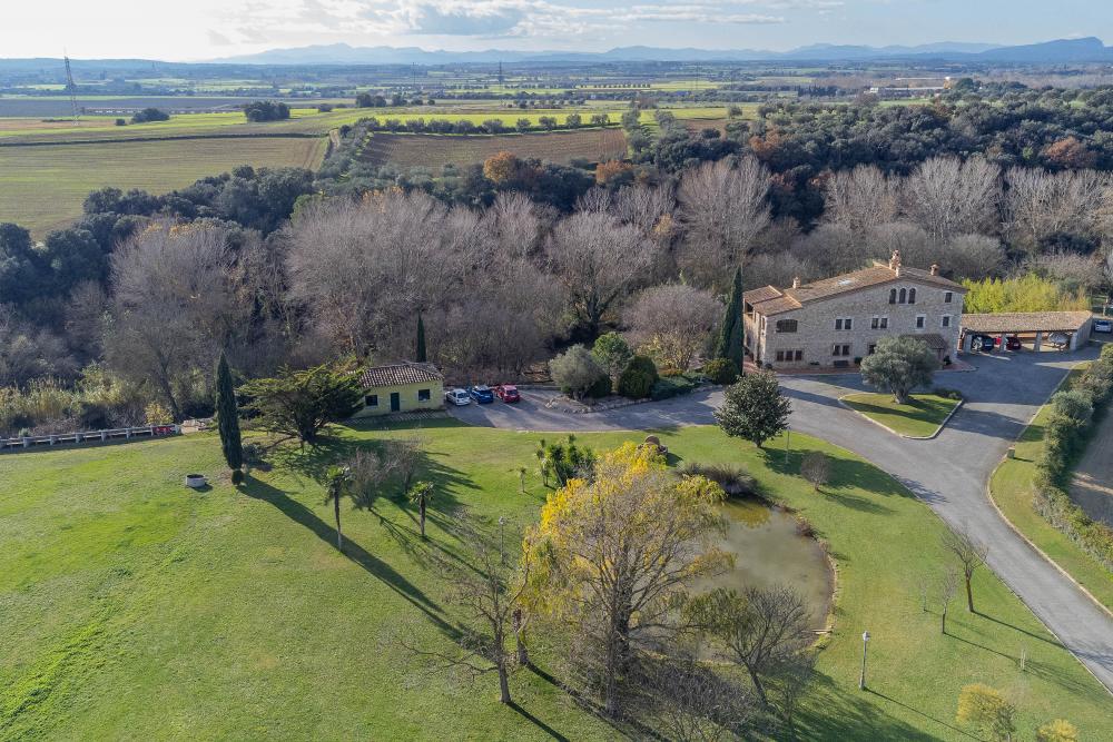 Mas Moli Petit - 8 bedroom villa in Spain Mas Moli Petit - 8 bedroom villa in Spain