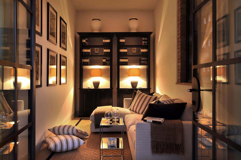Villa Spinaltermine - Library & TV Room Villa Spinaltermine - Castello di Reschio and Villas Tuscany