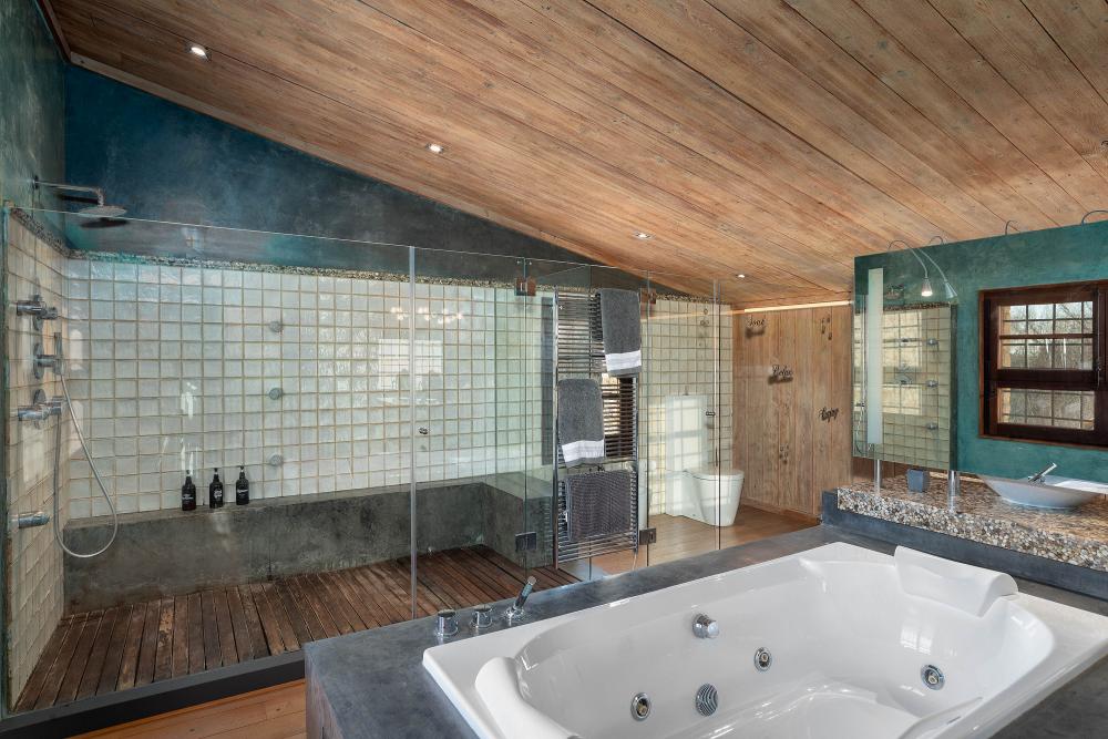 Mas Moli Petit - 8 bedroom villa in Spain Mas Moli Petit - 8 bedroom villa in Spain