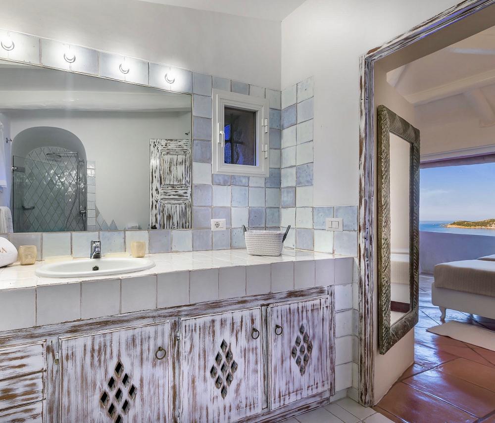 Villa Couvelle 6 bedroom villa with pool in Sardinia Villa Couvelle 6 bedroom villa with pool in Sardinia