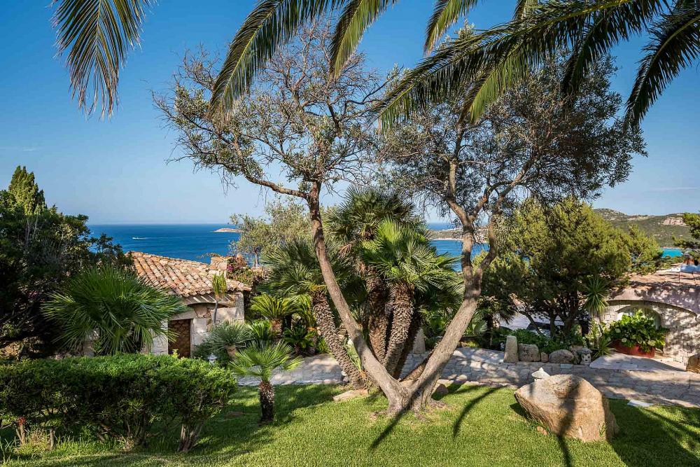 Villa Couvelle 6 bedroom villa with pool in Sardinia Villa Couvelle 6 bedroom villa with pool in Sardinia