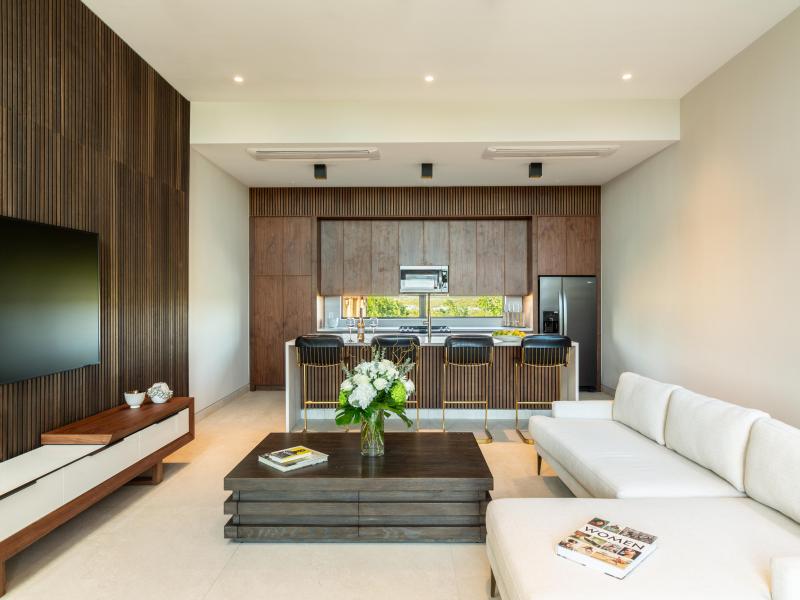 Solara - Beachfront , Long Bay , Providenciales 