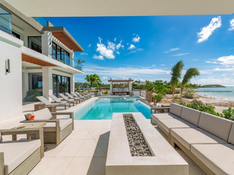 Solara - Beachfront , Long Bay , Providenciales 