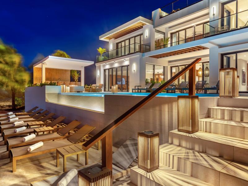 Solara - Beachfront , Long Bay , Providenciales 