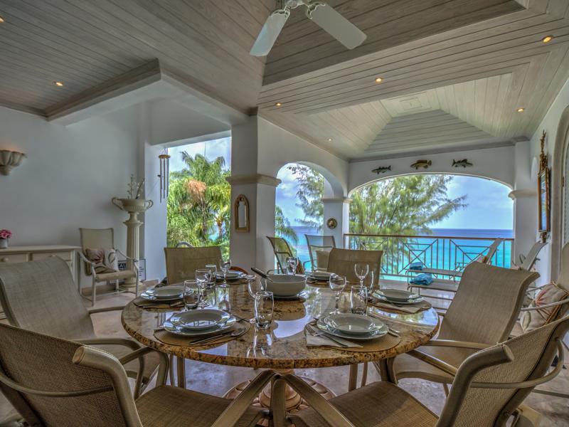 Hallidays at Old Trees , Beachfront villas Barbados , Old Trees , Paynes Bay , St James , West Coast Barbados 