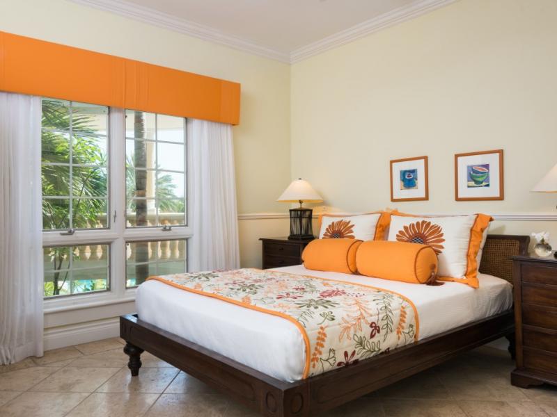 Point Grace , Grace Bay 