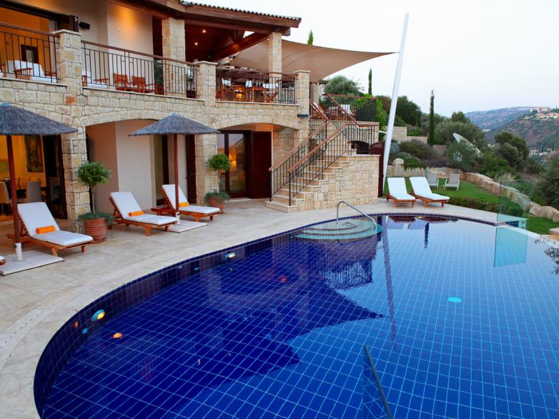 Aphrodite Hills Residences - Villas & Apartment , Paphos 