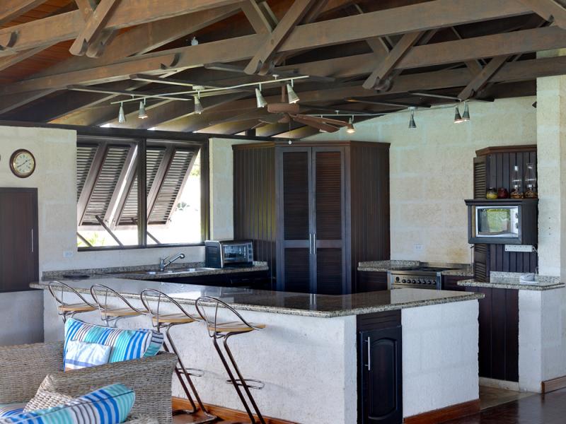 Crowsnest Villa- Beachfront , Beachfront villas Barbados , Christ Church , South Coast Barbados , St Michael 