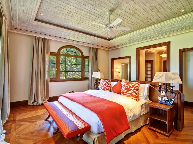 Turtle Creek Canouan , Charlstown 