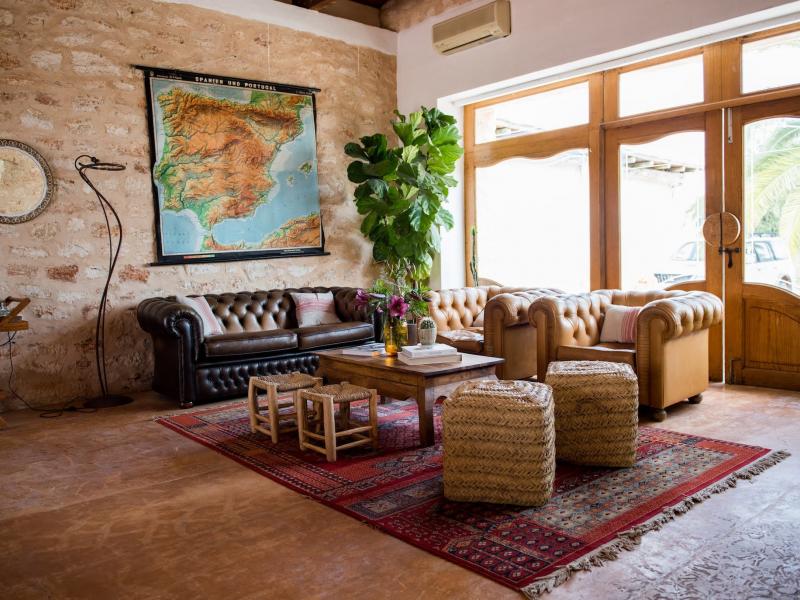 Las Chumberas , Central , Santa Gertrudis 