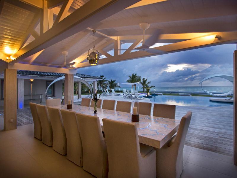 C'est La Vie, Terres Basses , Terres Basses 