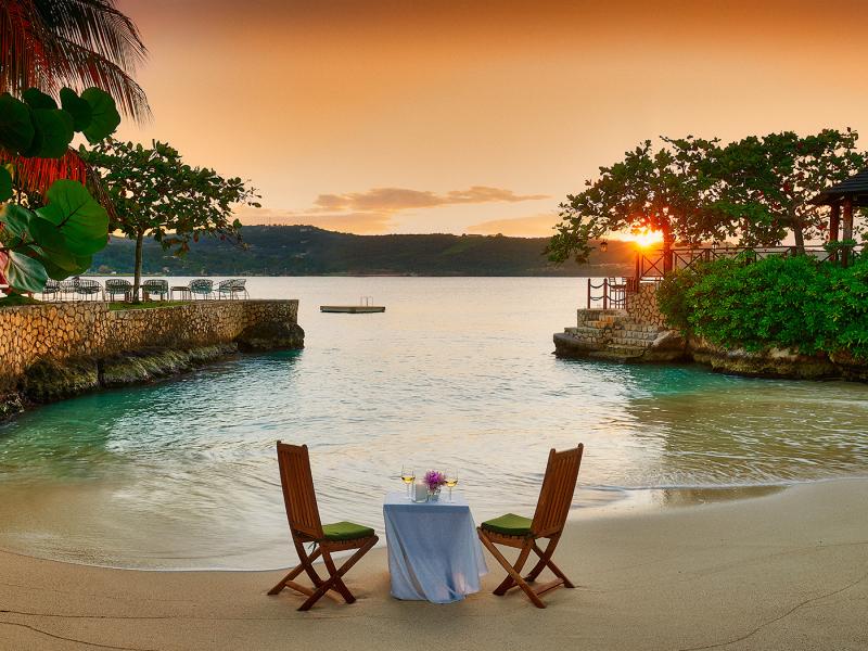 Whispering Waters , Discovery Bay 