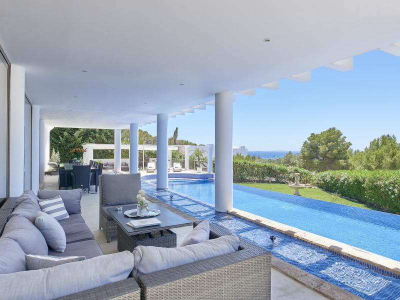 Can Rimbau Heights , East , Jesus 