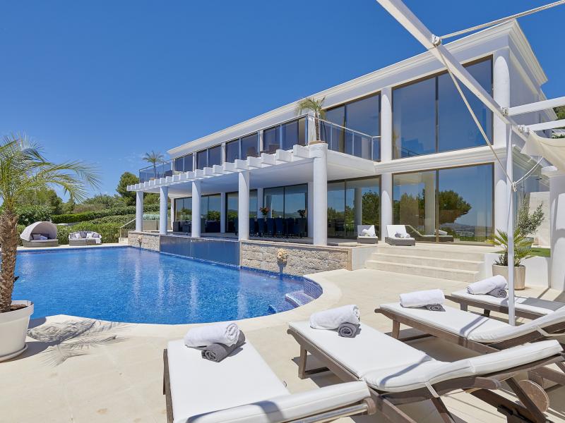 Can Rimbau Heights , East , Jesus 