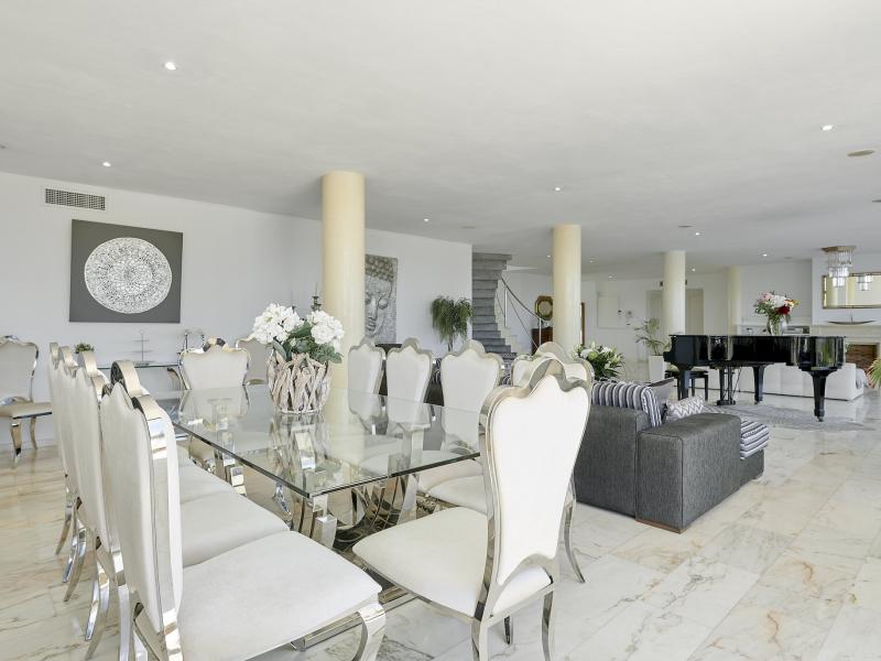 Can Rimbau Heights , East , Jesus 