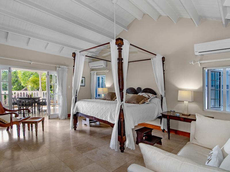 A Summer Place , Discovery Bay 