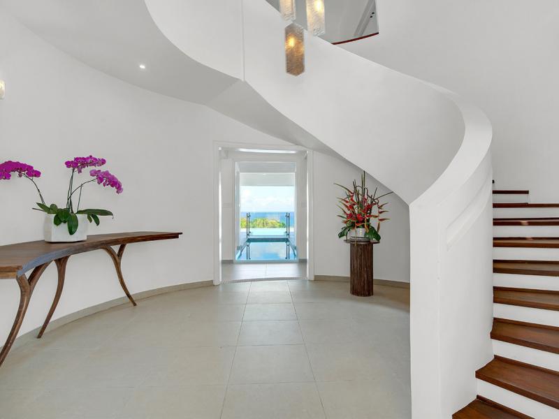 BougainVilla, Spring Farm , Montego Bay 