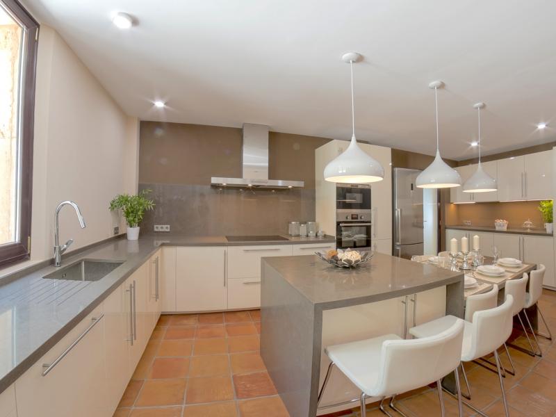 Sol De Verano , West 