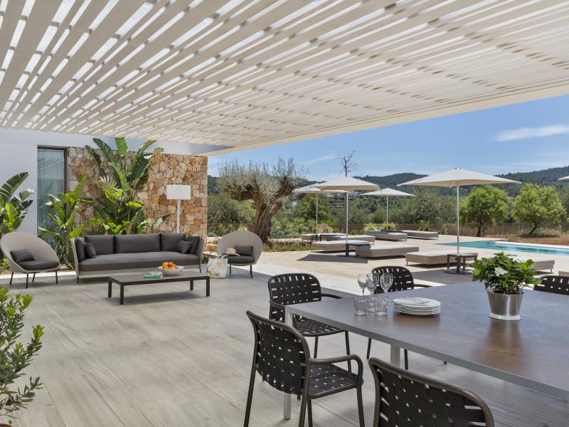 Villa Eclipse , East 