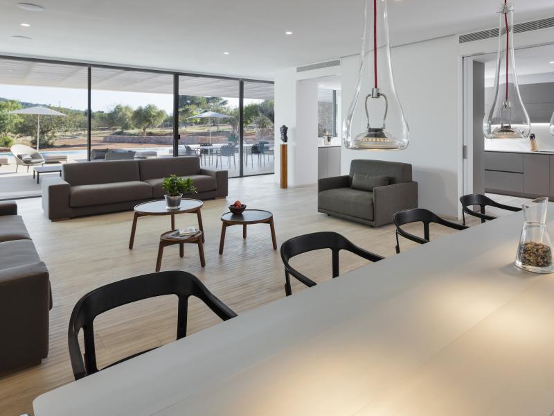 Villa Eclipse , East 